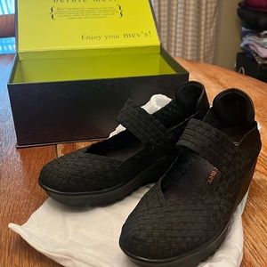 Bernie Mev women’s wedge dress shoes